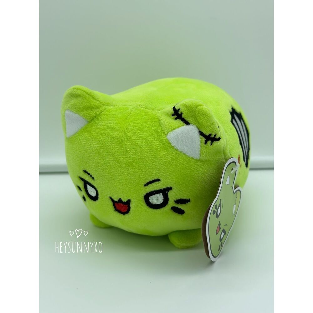 Tasty Peach Meowchi Halloween 2023 Zombie Plush